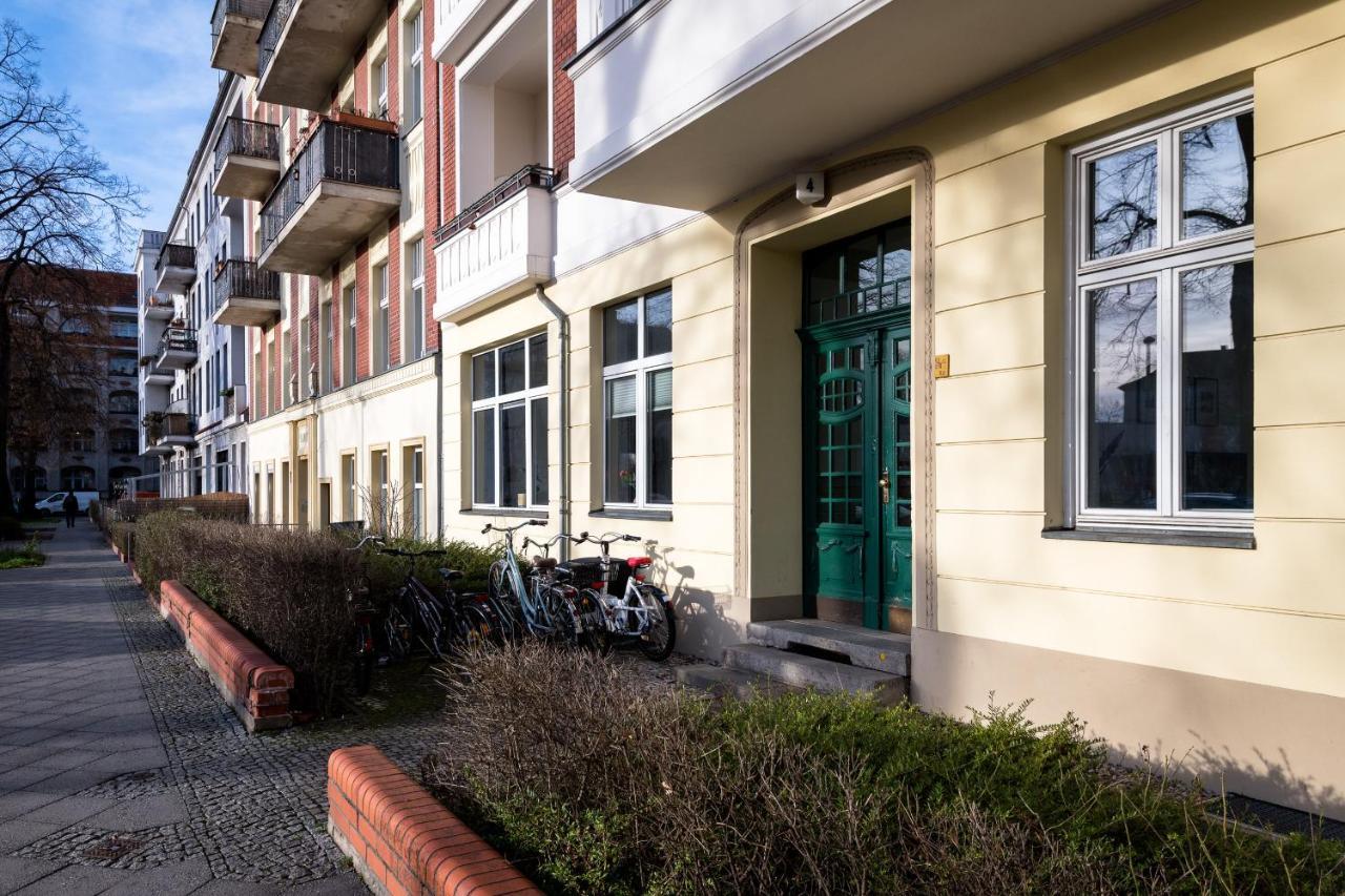Sonnig & Helle Wohnung Alexanderplatz In 15Min Zu Erreichen, Herthastrasse Sehr Schoen Und Gross Fuer Gruppen Geeignet Berlin Exterior foto